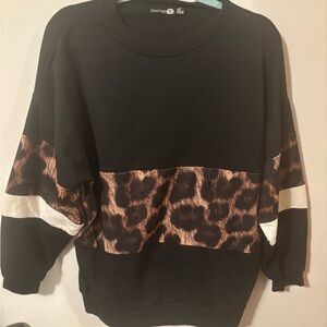 Boohoo Black and Leopard Print Sweatshirt
